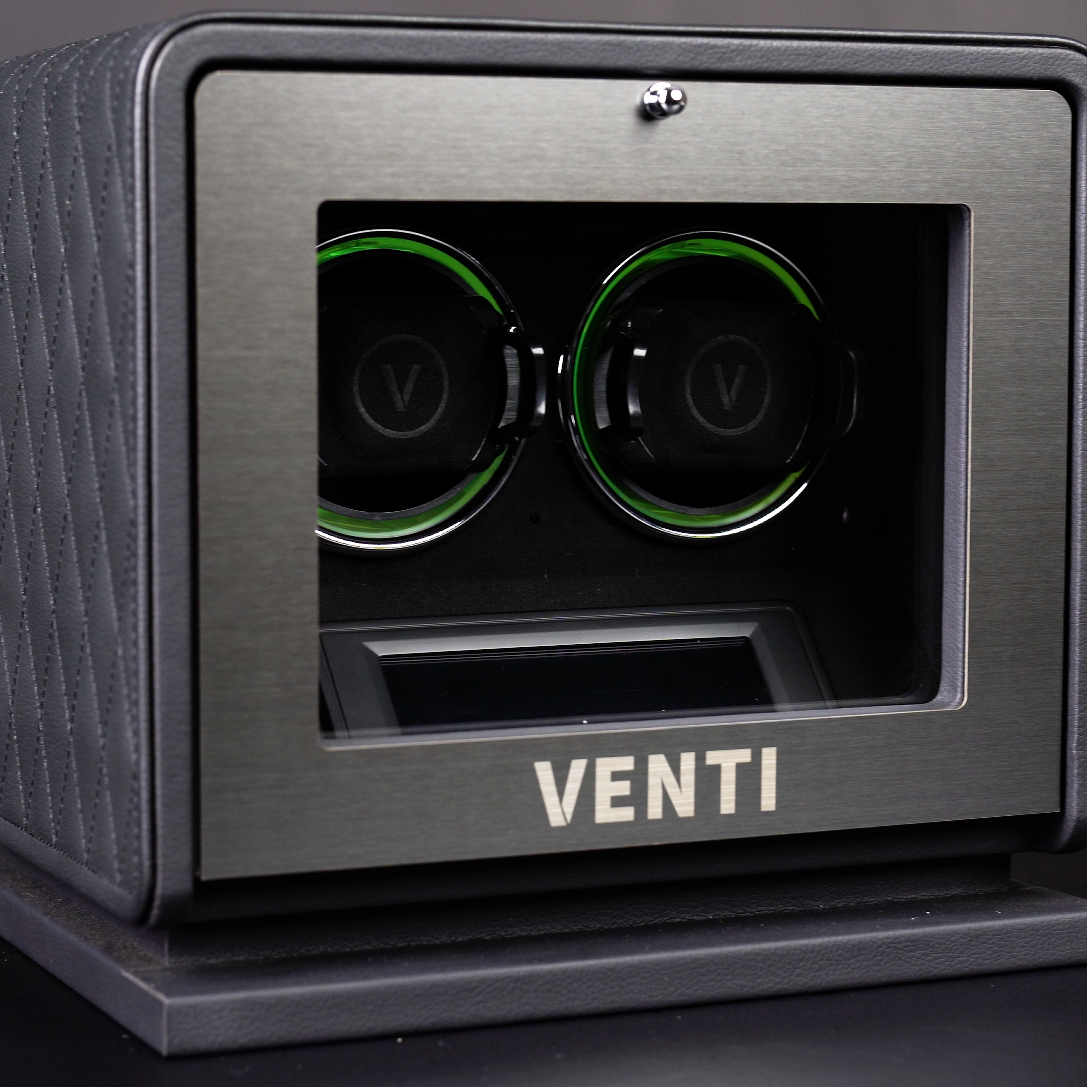 Venti Double Watch Winder Black Leather - Contrast