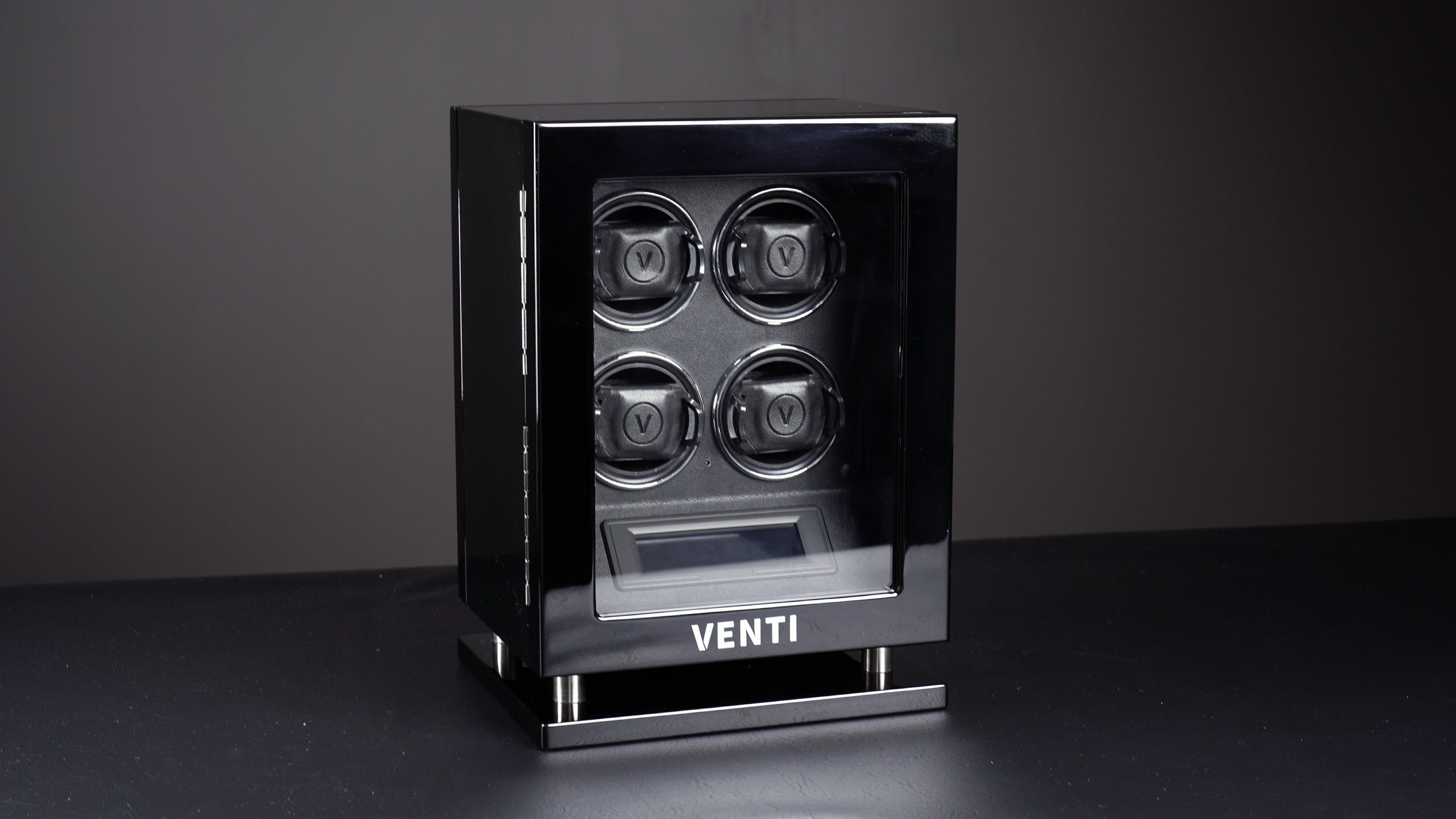 Venti Quad Watch Winder in Piano Black - Showcase Video